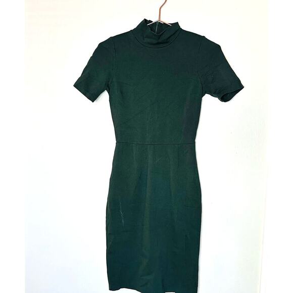 Slate & Willow Green Spruce Ponte Crewn Neckline Sheath Dress Size Extra Small - Picture 3 of 10